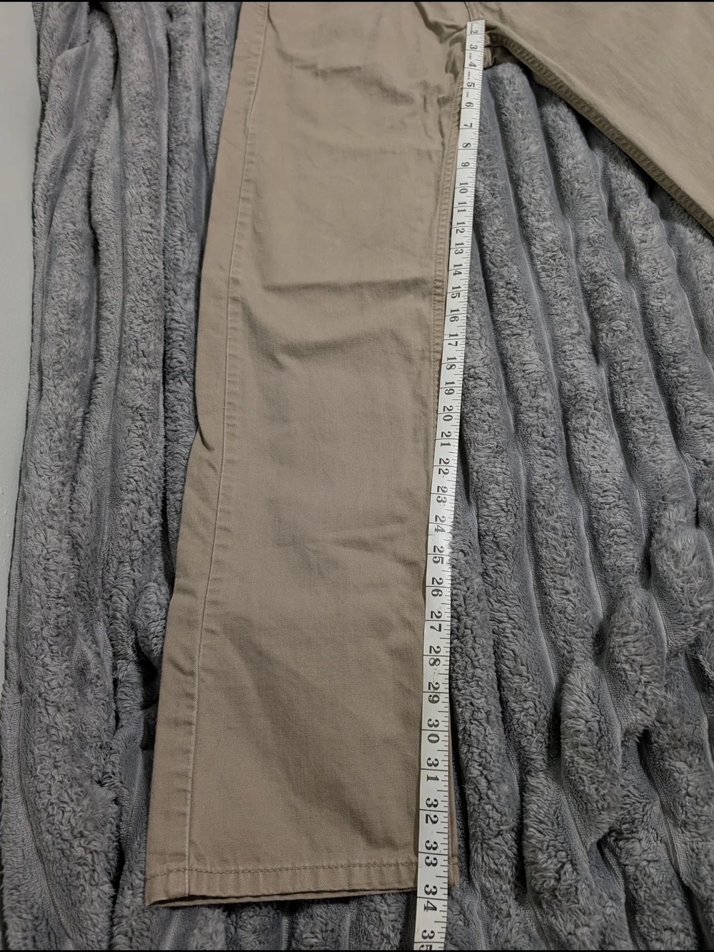 Levi's Beige Straight-Leg Pants
